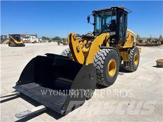 CAT 926M Gumikerekes homlokrakodók