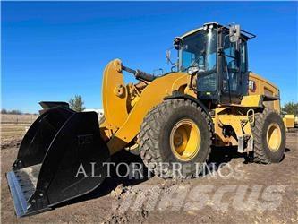 CAT 926M Gumikerekes homlokrakodók