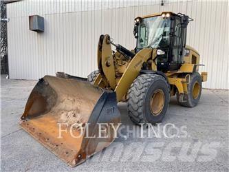 CAT 926M Gumikerekes homlokrakodók