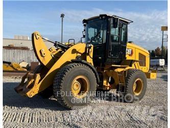 CAT 926M Gumikerekes homlokrakodók