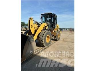 CAT 926M Gumikerekes homlokrakodók