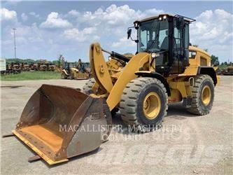 CAT 926M Gumikerekes homlokrakodók