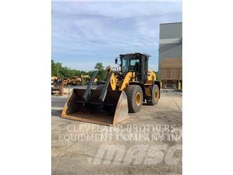 CAT 926M Gumikerekes homlokrakodók