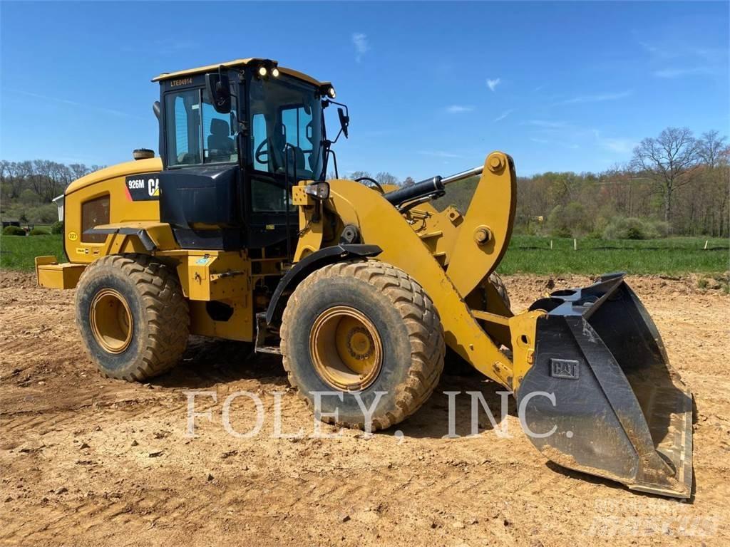 CAT 926M Gumikerekes homlokrakodók