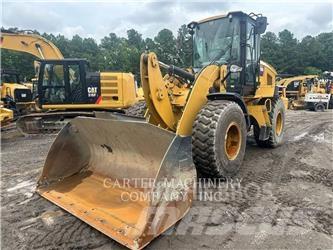 CAT 926M Gumikerekes homlokrakodók