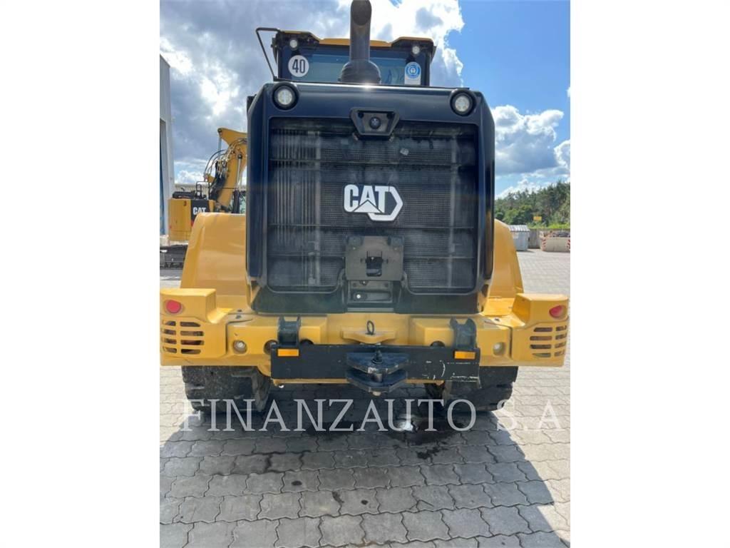 CAT 926M Gumikerekes homlokrakodók