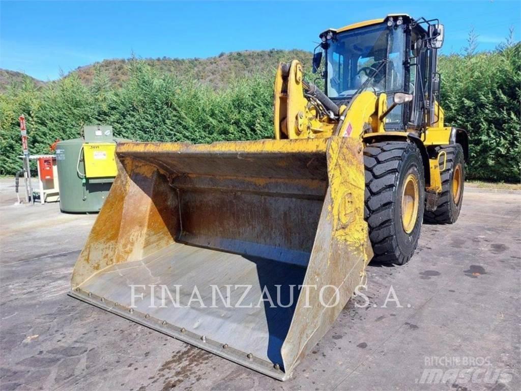 CAT 926M Gumikerekes homlokrakodók