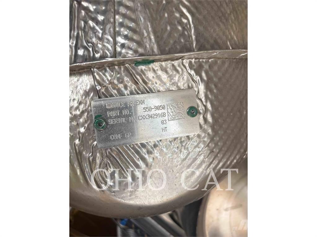 CAT 926M Gumikerekes homlokrakodók