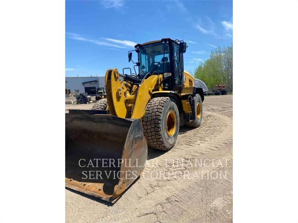 CAT 926M Gumikerekes homlokrakodók