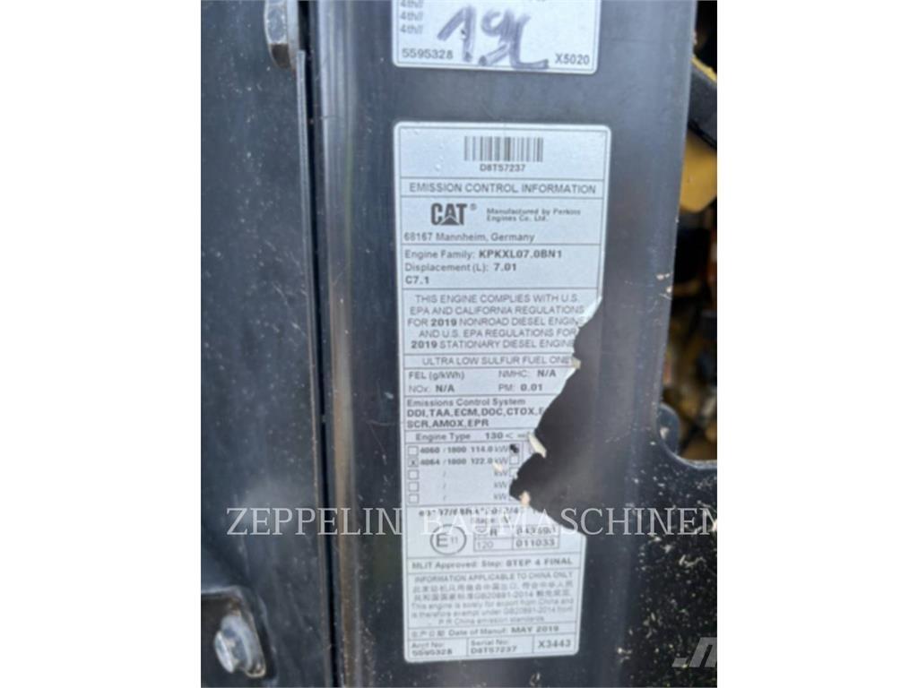 CAT 926M Gumikerekes homlokrakodók