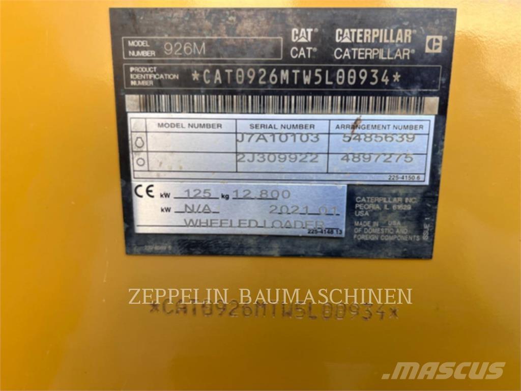 CAT 926M Gumikerekes homlokrakodók