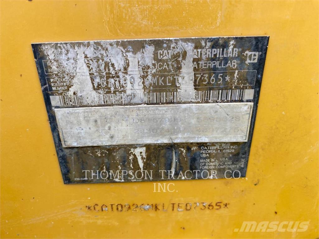 CAT 926M Gumikerekes homlokrakodók