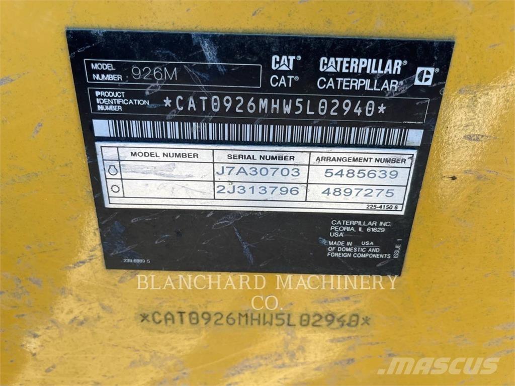 CAT 926M Gumikerekes homlokrakodók