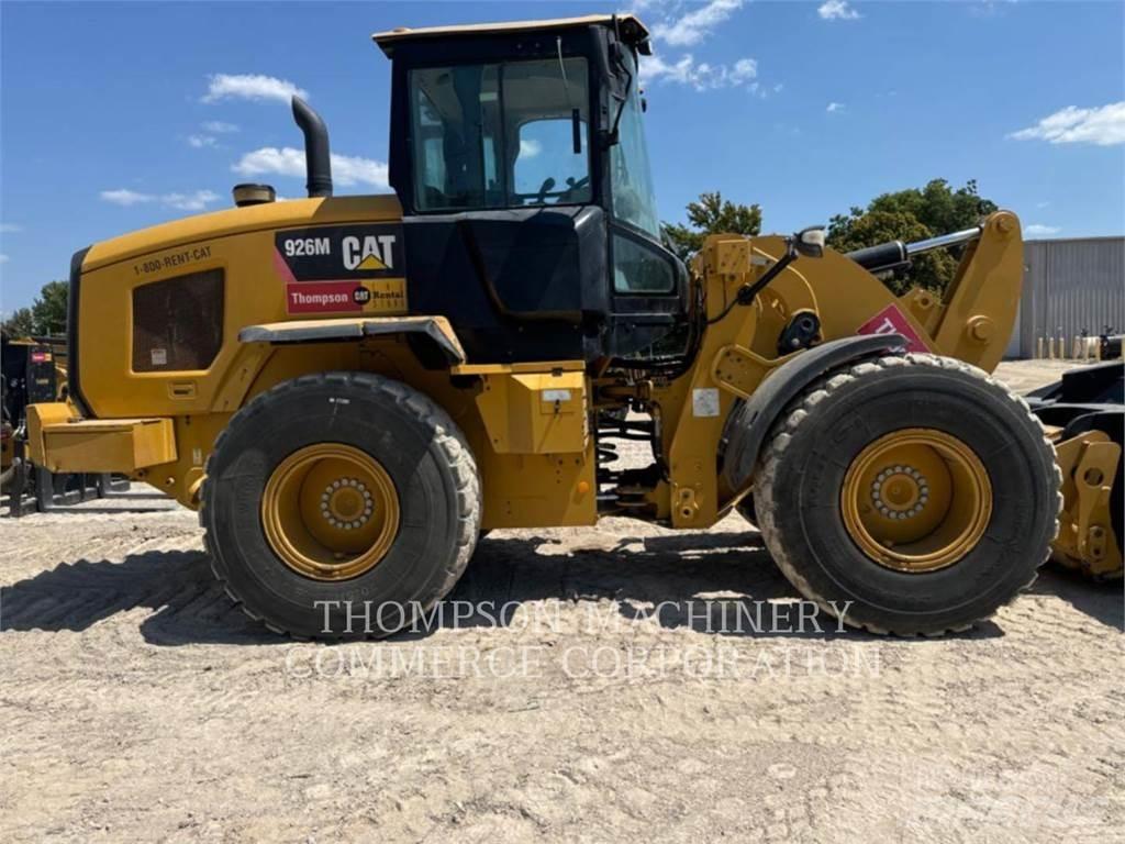 CAT 926M Gumikerekes homlokrakodók