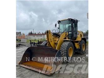 CAT 926M Gumikerekes homlokrakodók