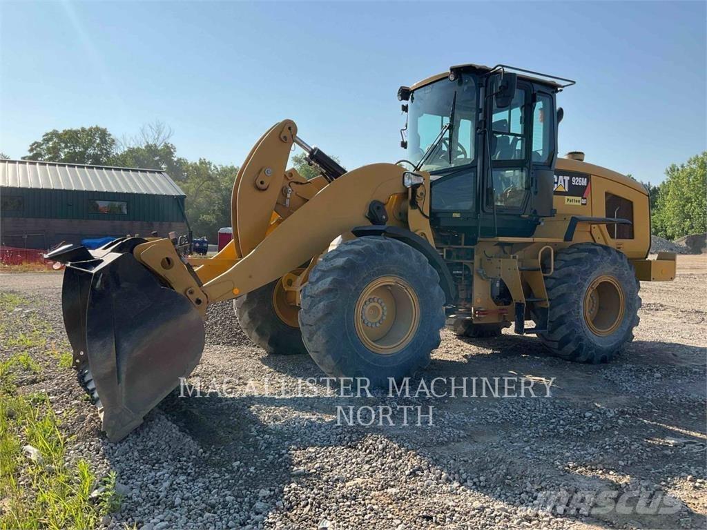 CAT 926M 3RQ Gumikerekes homlokrakodók