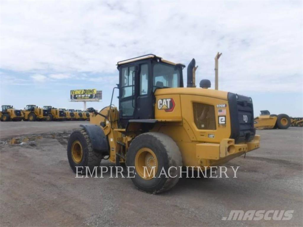 CAT 926M FC Gumikerekes homlokrakodók