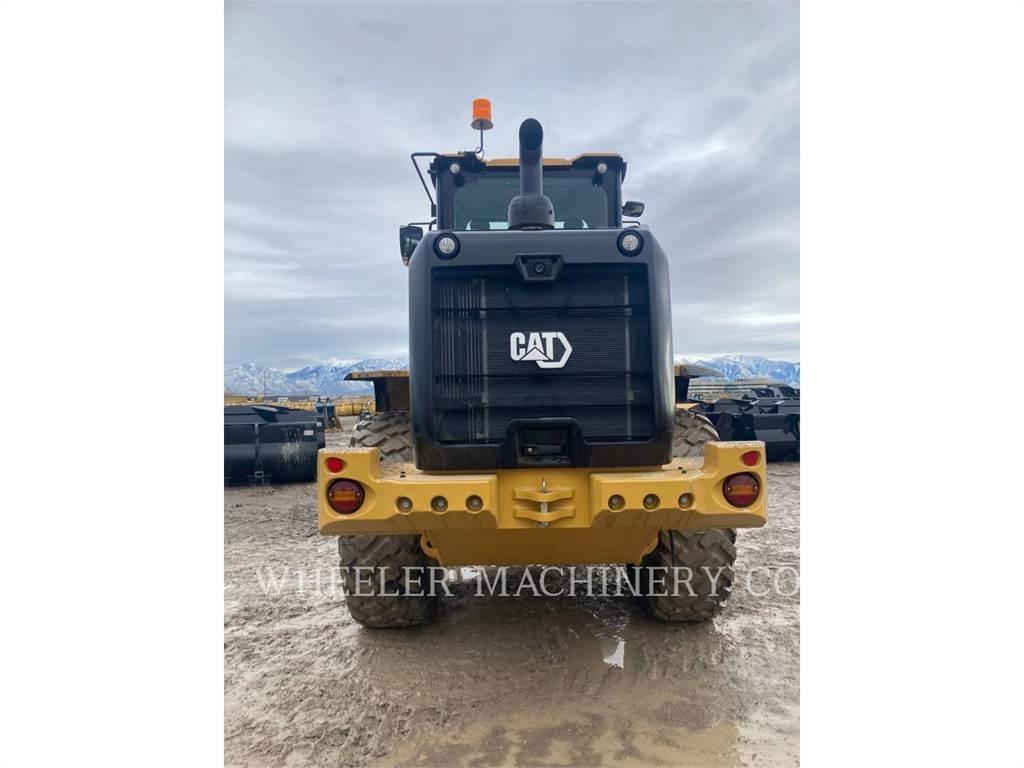 CAT 926M HL QC Gumikerekes homlokrakodók