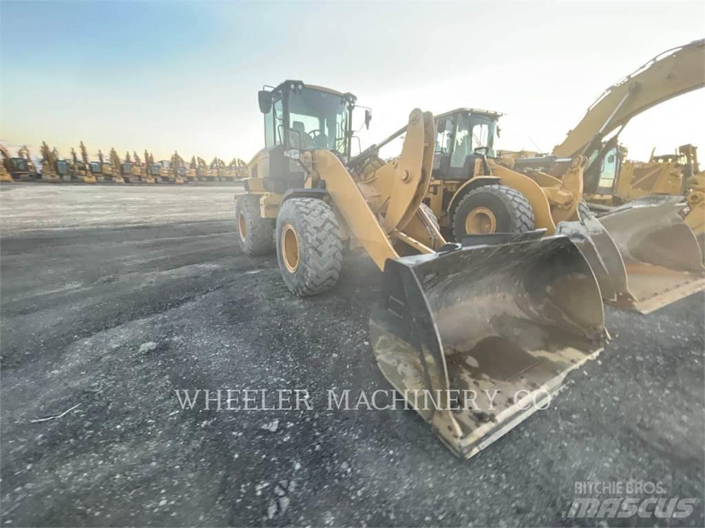 CAT 926M HL QC Gumikerekes homlokrakodók