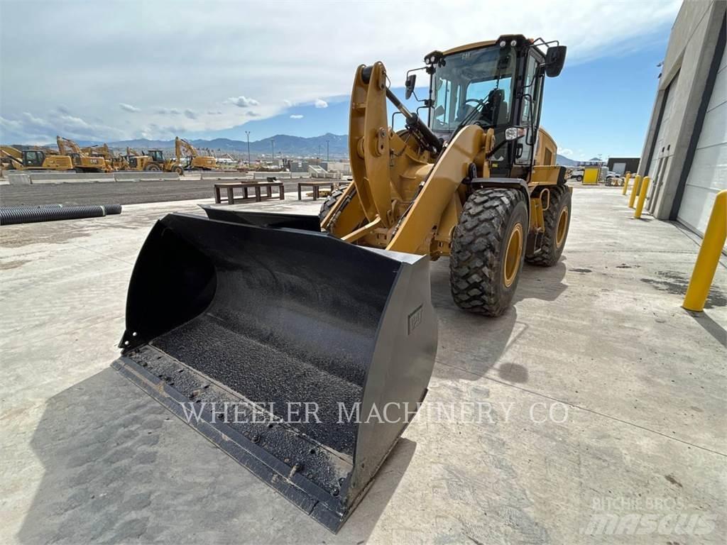 CAT 926M HL QC Gumikerekes homlokrakodók