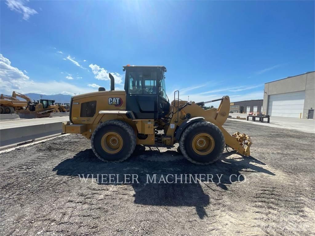 CAT 926M HL QC Gumikerekes homlokrakodók