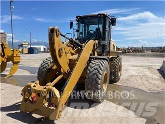 CAT 926M HL QC Gumikerekes homlokrakodók