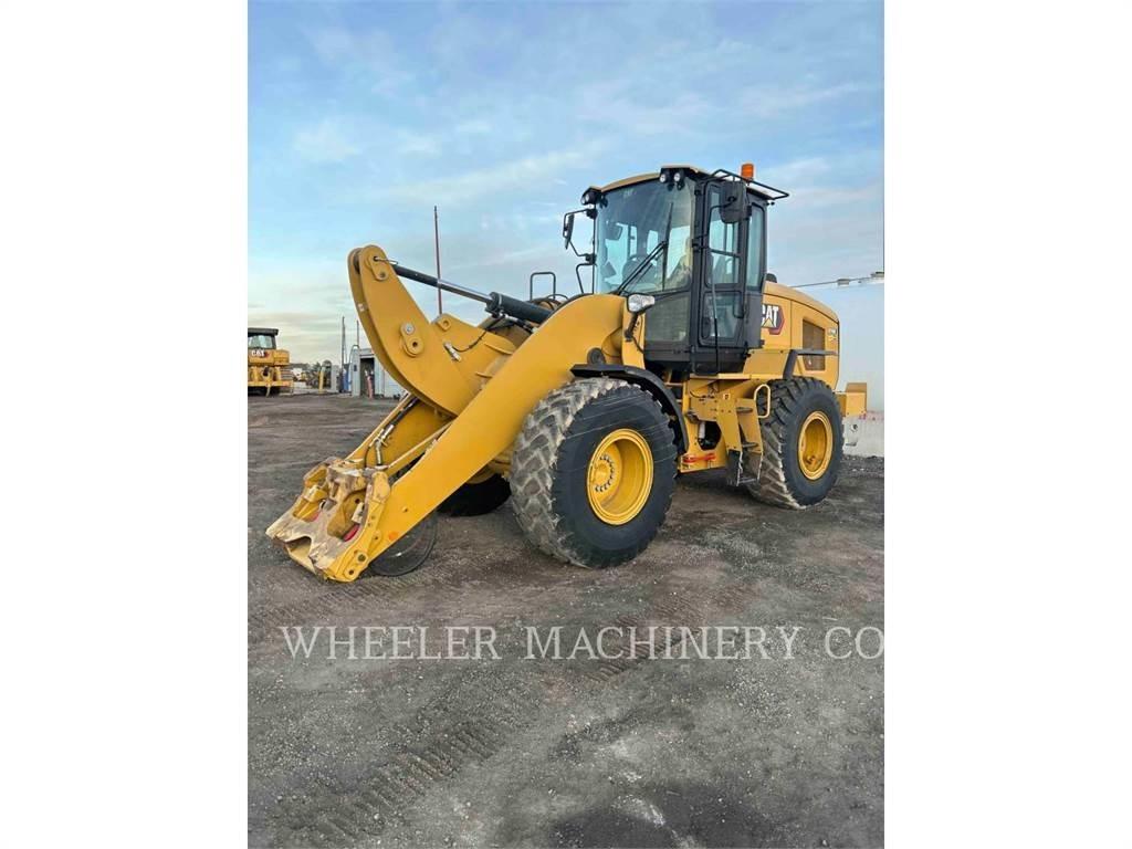 CAT 926M HL QC Gumikerekes homlokrakodók