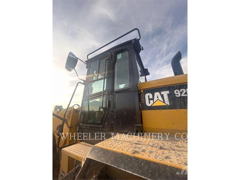 CAT 926M HL QC Gumikerekes homlokrakodók