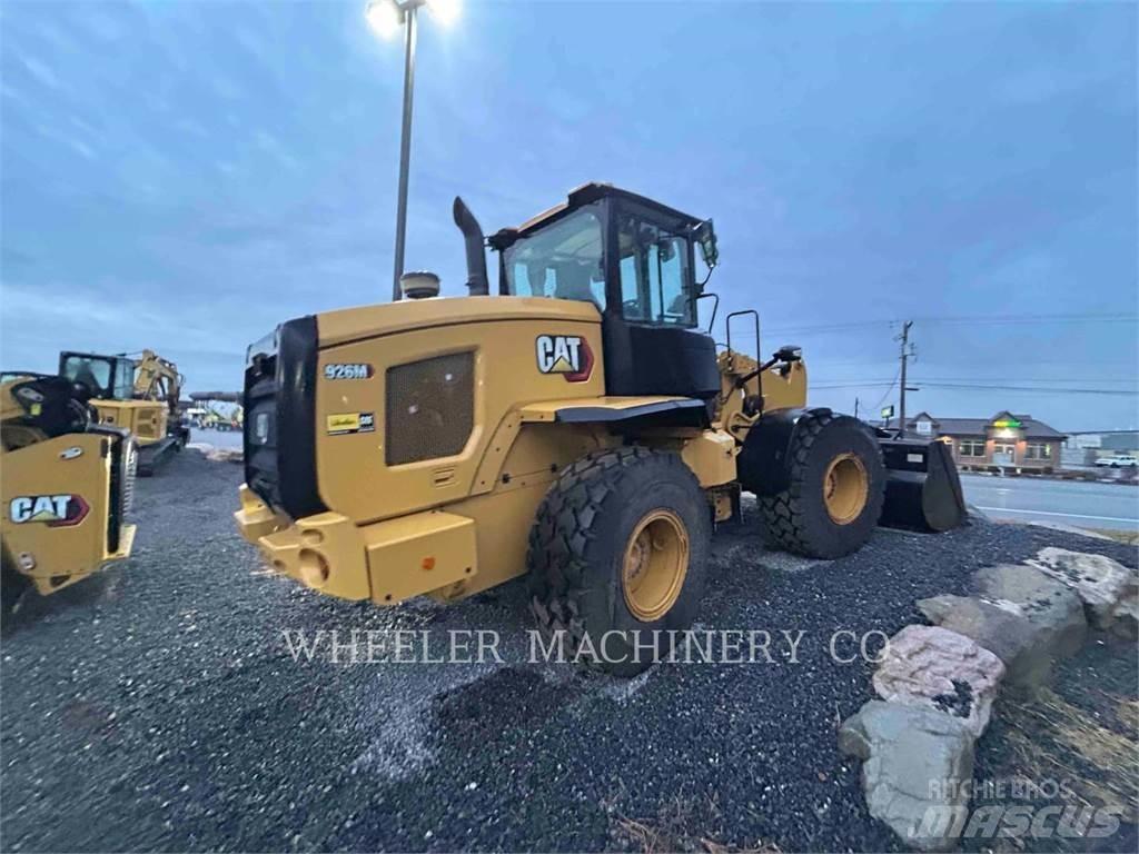 CAT 926M QC Gumikerekes homlokrakodók