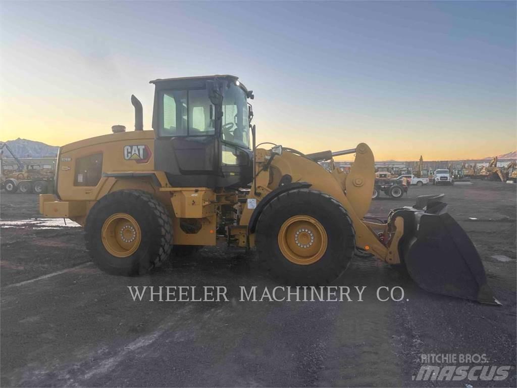 CAT 926M QC 3V Gumikerekes homlokrakodók
