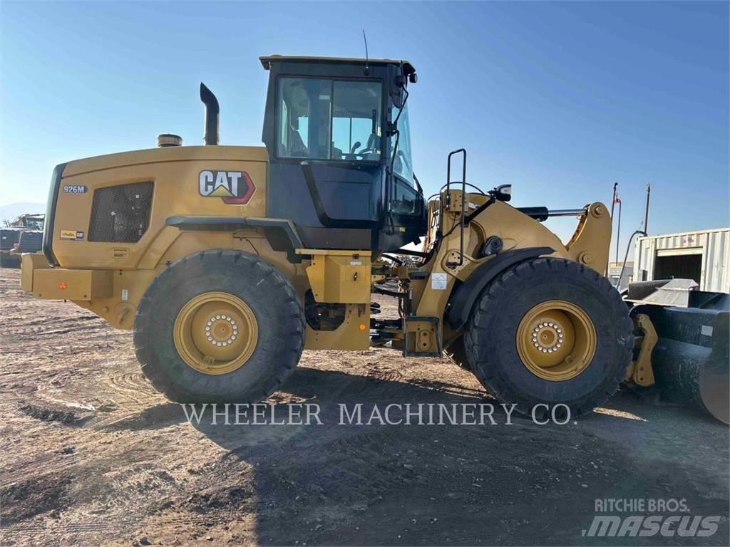 CAT 926M QC 3V Gumikerekes homlokrakodók