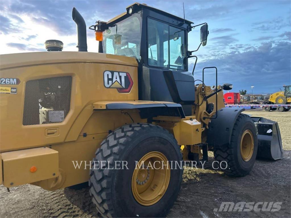 CAT 926M QC 3V Gumikerekes homlokrakodók