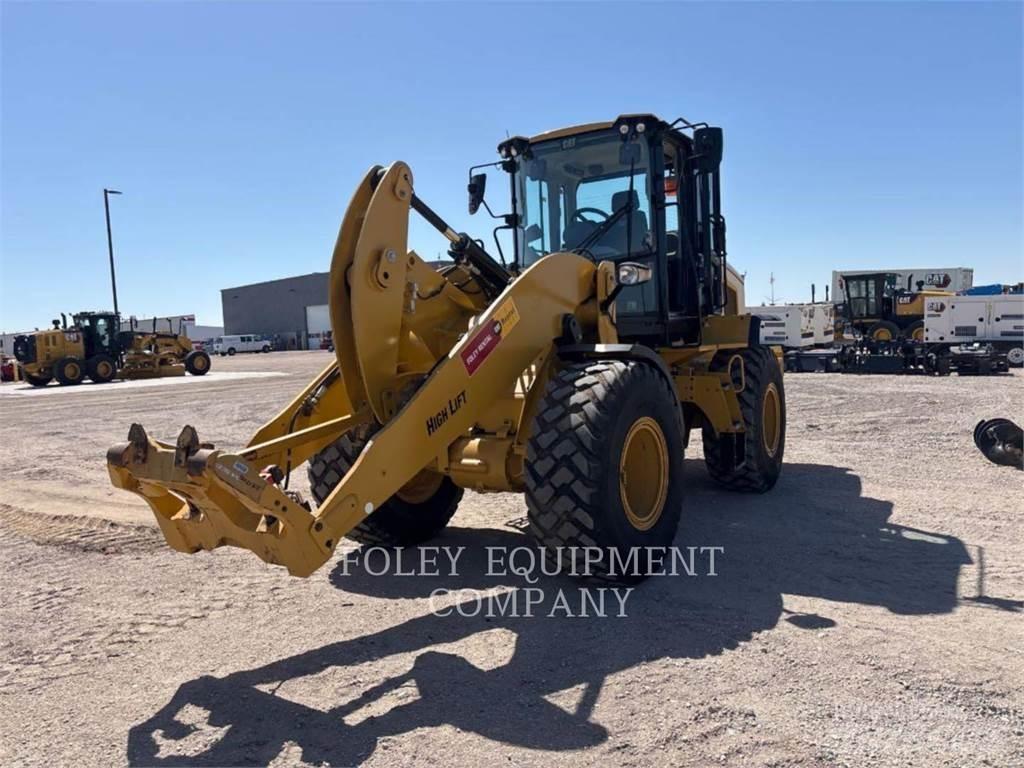 CAT 926MHL Gumikerekes homlokrakodók