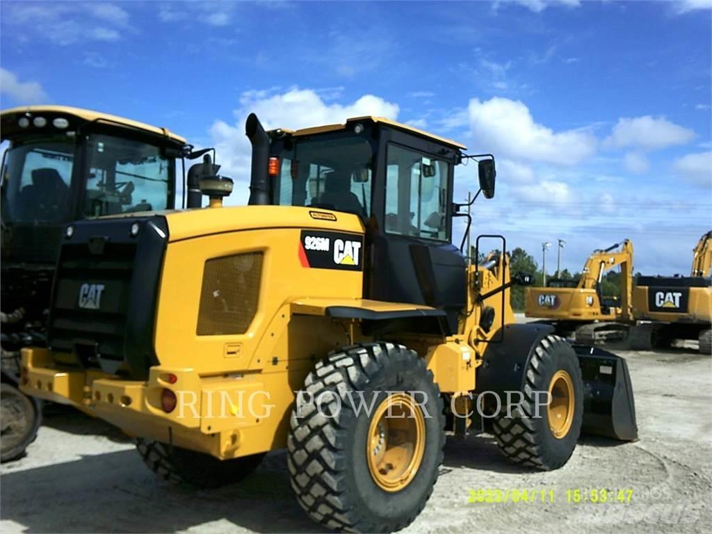 CAT 926MQC3V Gumikerekes homlokrakodók