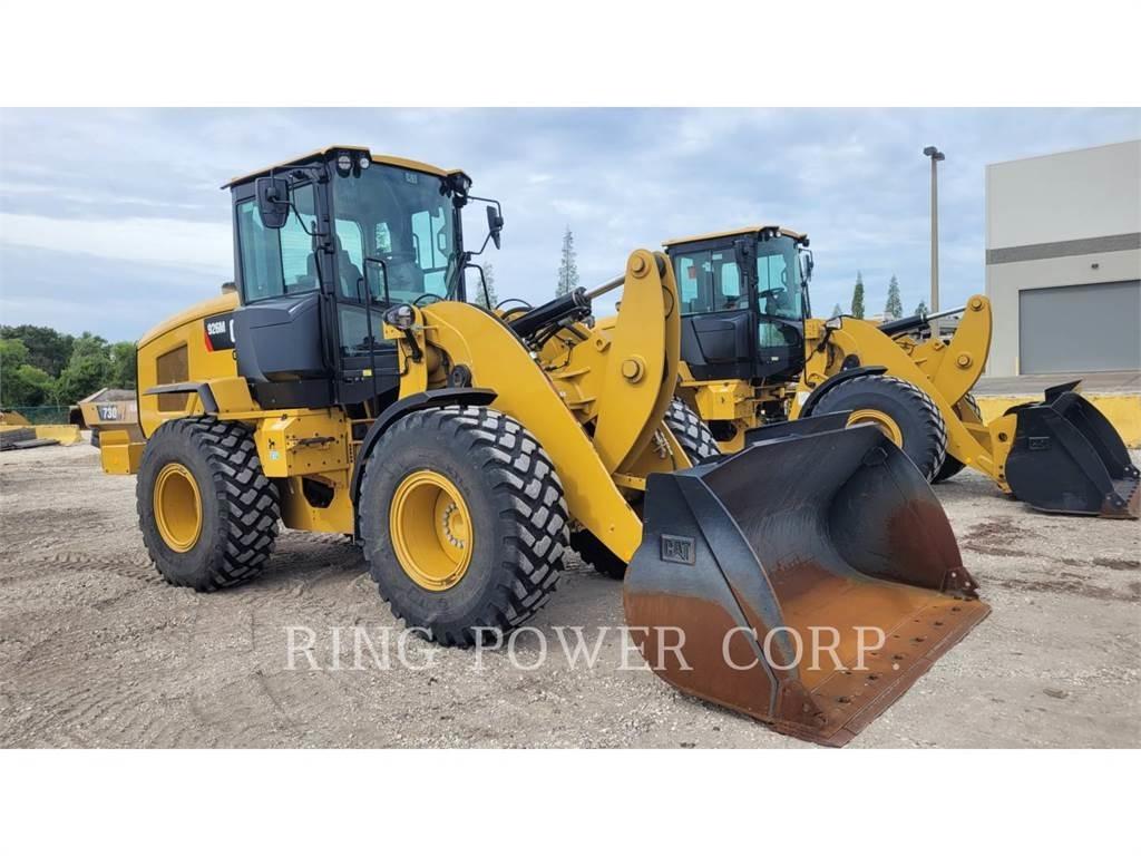 CAT 926MQC3V Gumikerekes homlokrakodók
