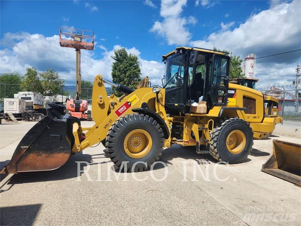 CAT 930 Gumikerekes homlokrakodók