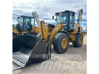 CAT 930 Gumikerekes homlokrakodók