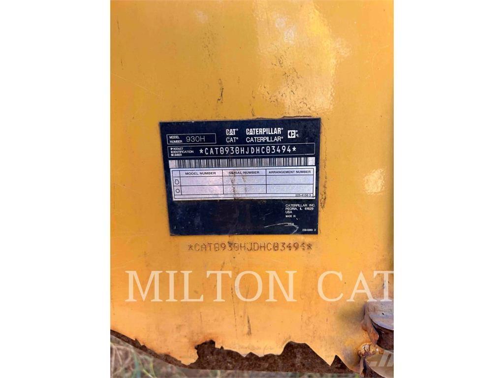 CAT 930H Gumikerekes homlokrakodók