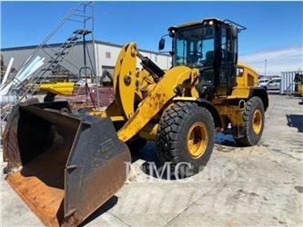 CAT 930K Gumikerekes homlokrakodók