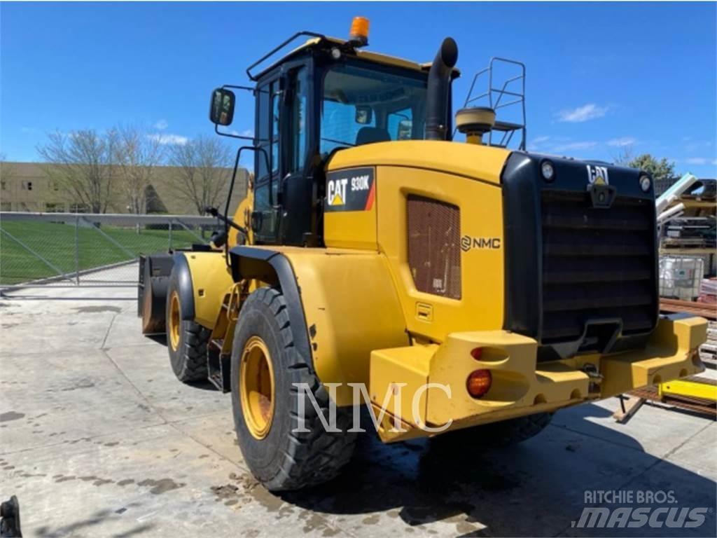 CAT 930K Gumikerekes homlokrakodók