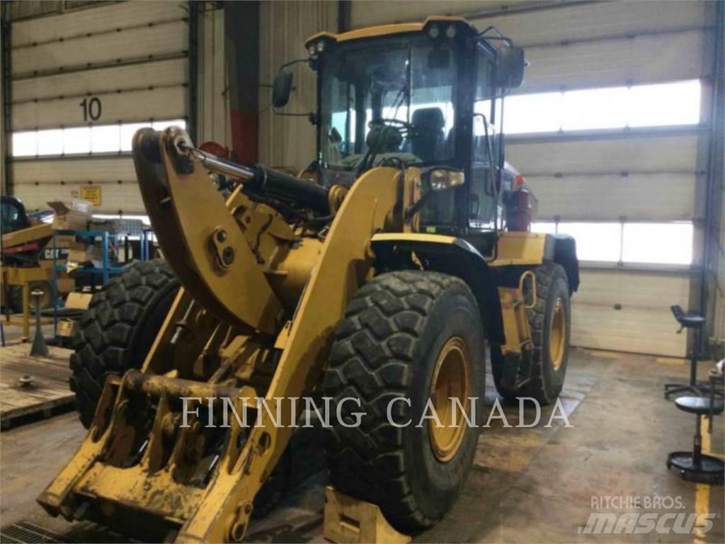 CAT 930K Gumikerekes homlokrakodók