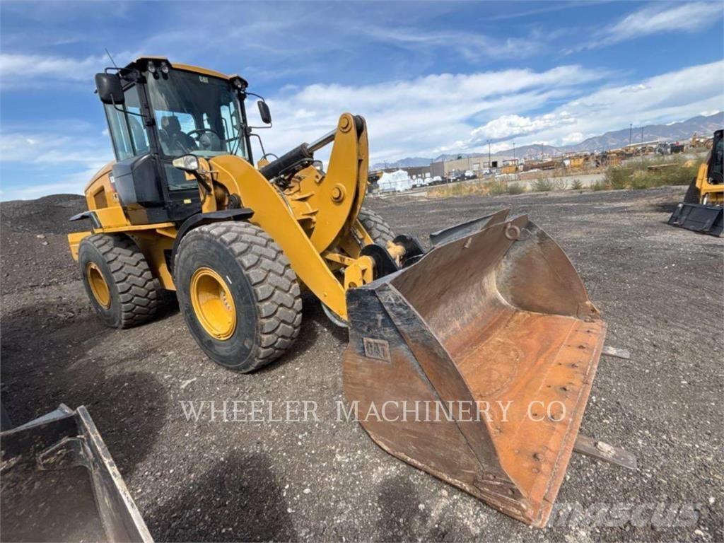 CAT 930K QCF Gumikerekes homlokrakodók