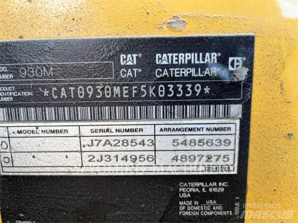 CAT 930M Gumikerekes homlokrakodók
