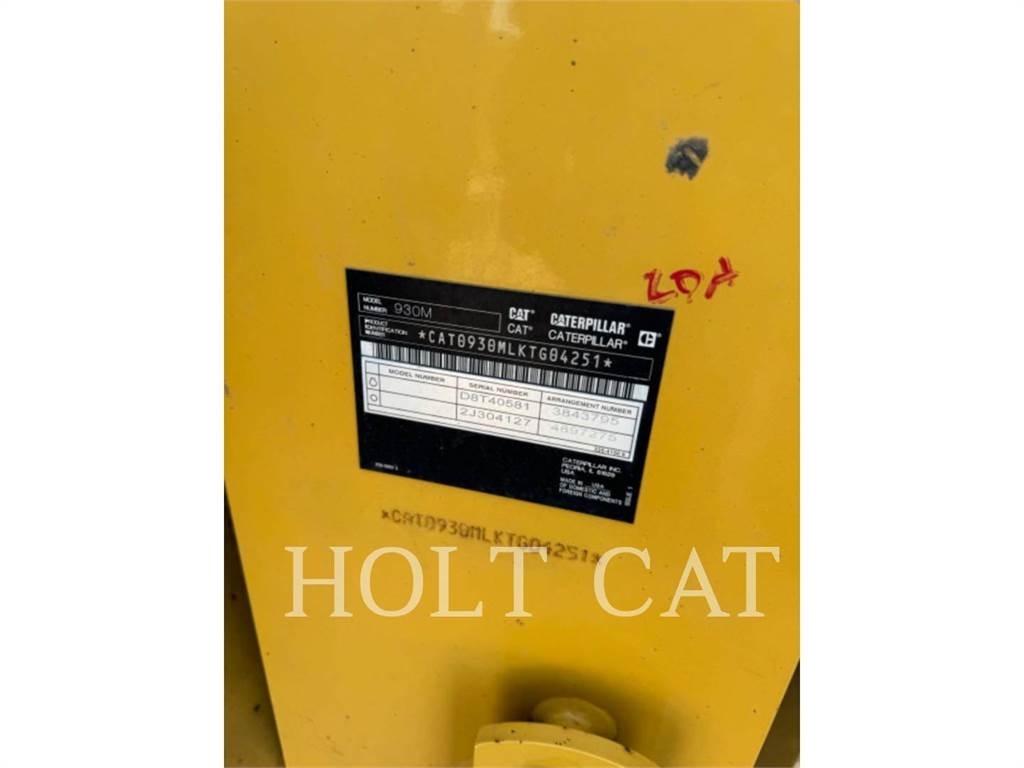 CAT 930M Gumikerekes homlokrakodók