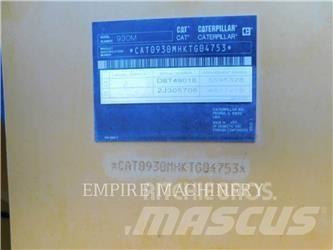 CAT 930M Gumikerekes homlokrakodók