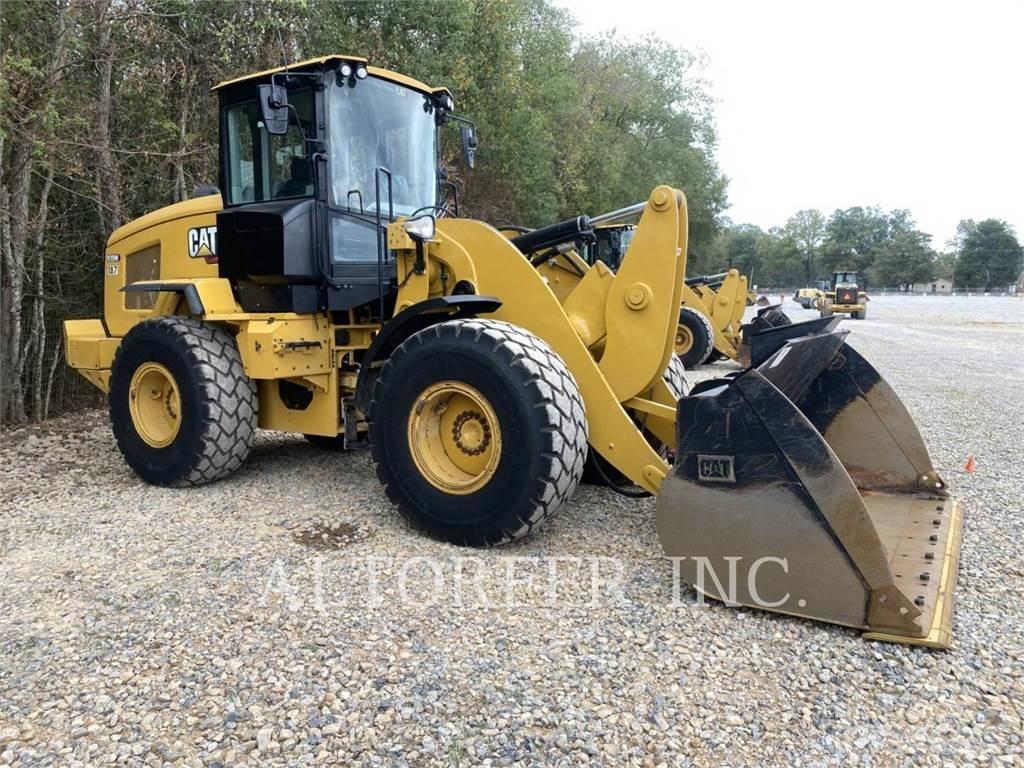 CAT 930M lánctalpas dózerek