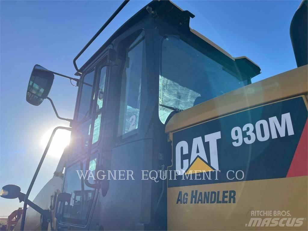 CAT 930M Gumikerekes homlokrakodók