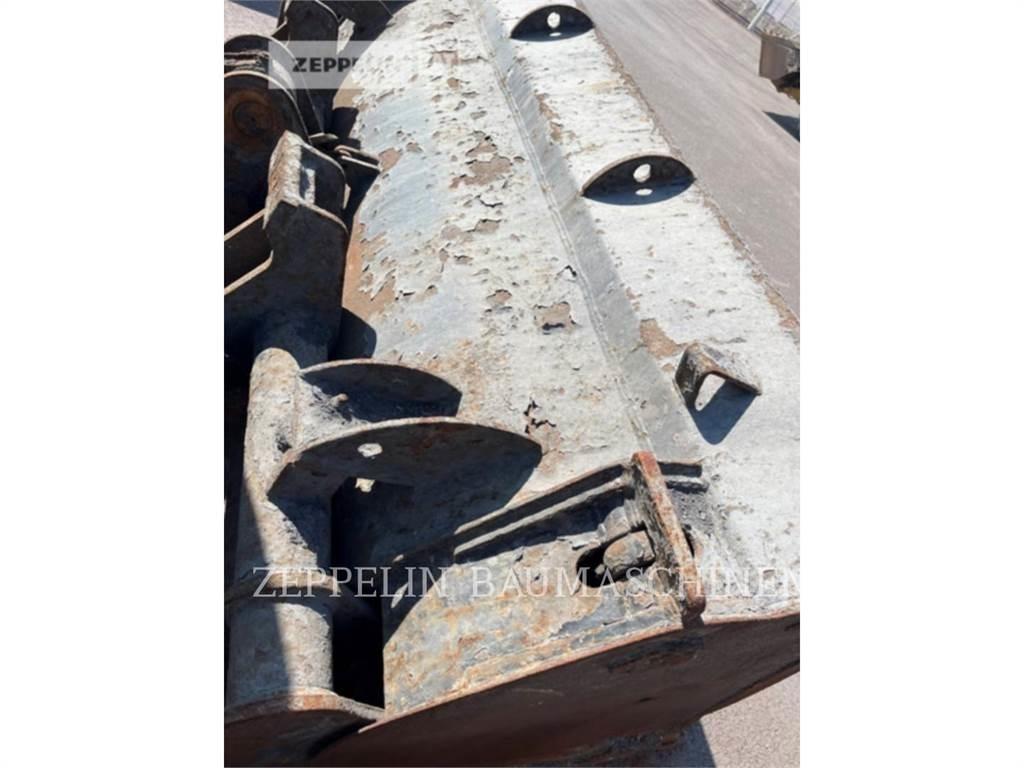 CAT 930M Gumikerekes homlokrakodók