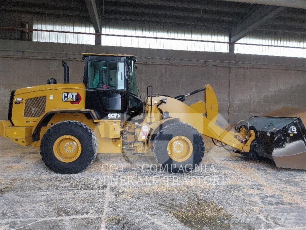 CAT 930M Gumikerekes homlokrakodók