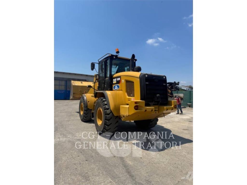 CAT 930M Gumikerekes homlokrakodók